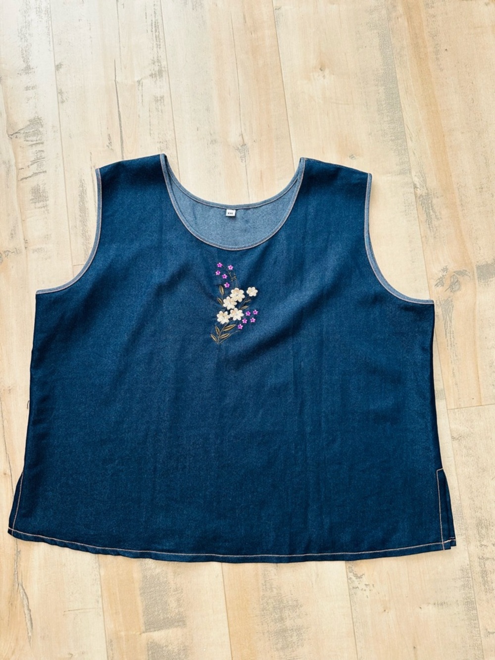 Denim Embroidered Scoop Neck Tank Top - Navy Size XXL